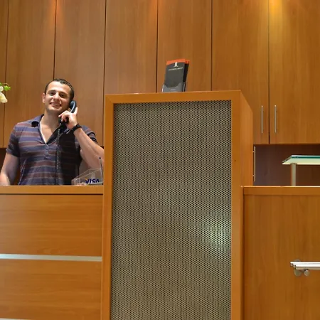 Gæstehus Fair Am Rathaus Schwalbach am Taunus