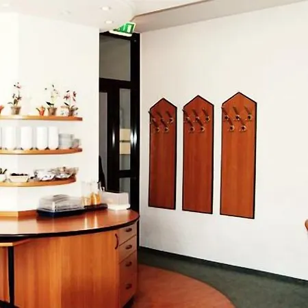 Fair Am Rathaus بيت ضيافة شفالباخ آم تاونوس