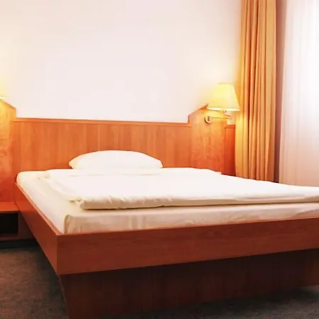 Fair Am Rathaus بيت ضيافة