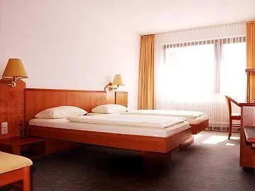 Pensión Fair Am Rathaus Schwalbach am Taunus